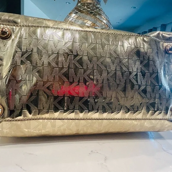Michael Kors Gold Oversized Satchel Bag - Picture 6 of 10